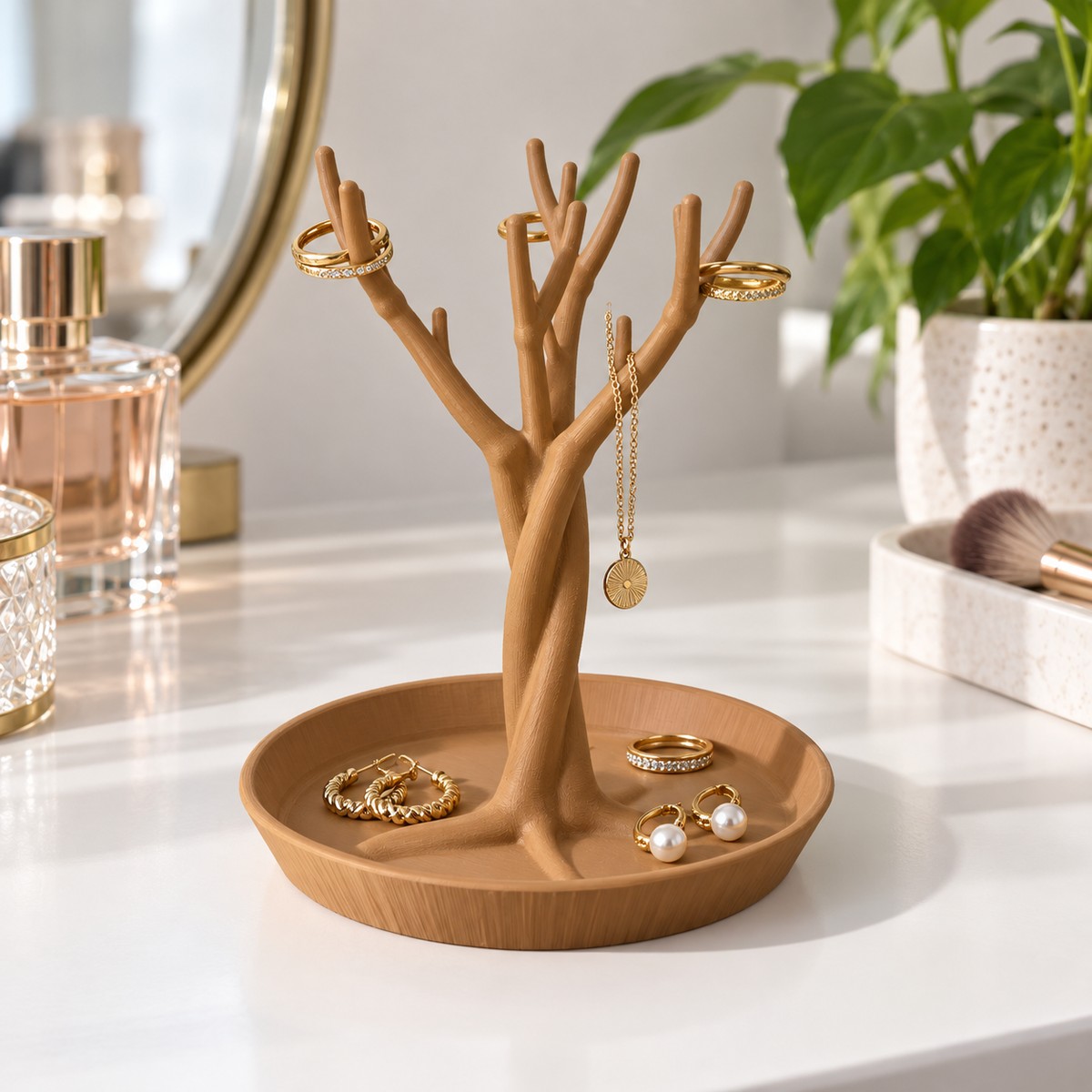 Arbre à bijoux tressé sur coupelle