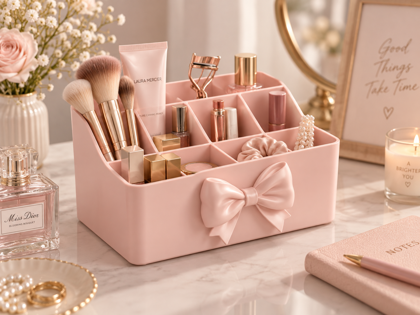 Organiseur à compartiments avec nœud décoratif